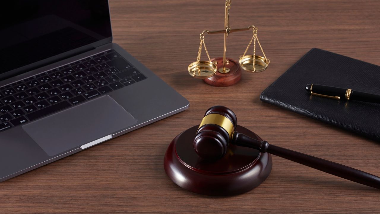 Thesis Writing Services for Law Students and PhD Scholars Seeking Academic Excellence